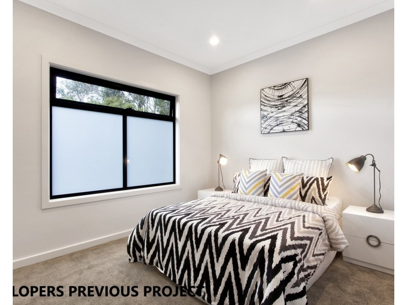 3/32 Oakes Avenue, Clayton South VIC 3169