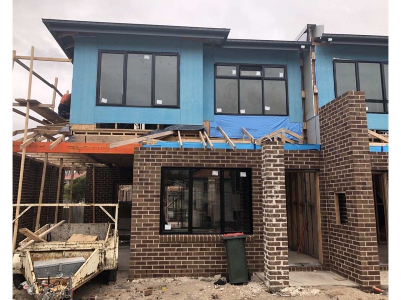 2/8 Coane Street, Oakleigh East VIC 3166