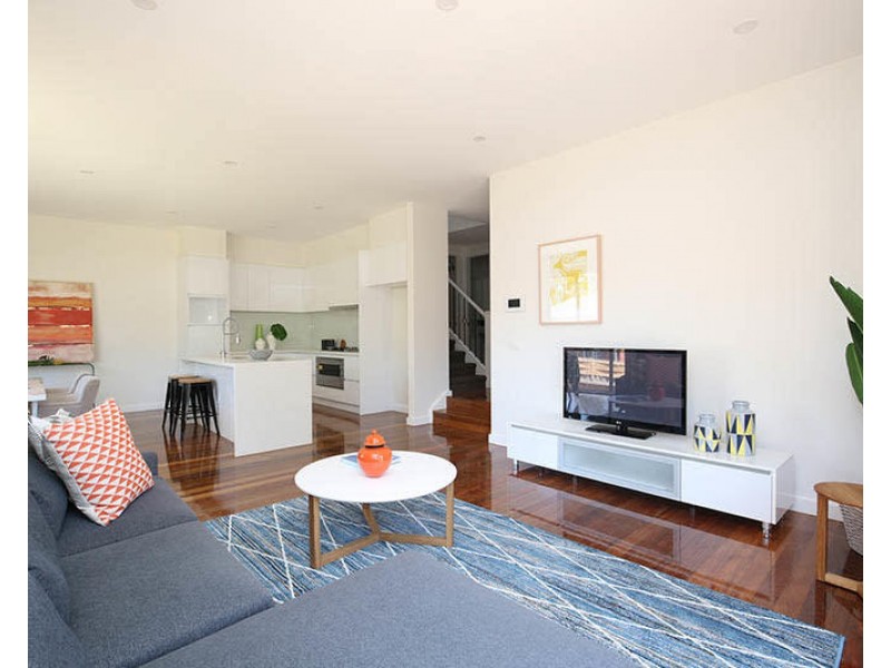 5/2 Nartanda Court, Doncaster East VIC 3109