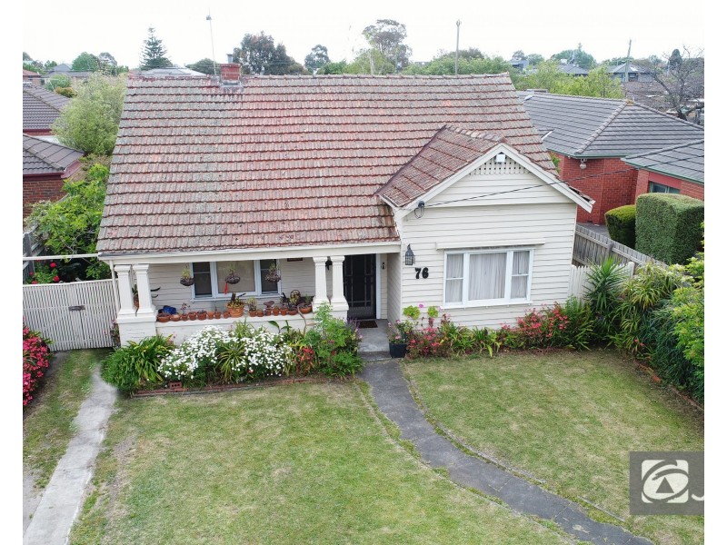 76 Truganini Road, Carnegie VIC 3163