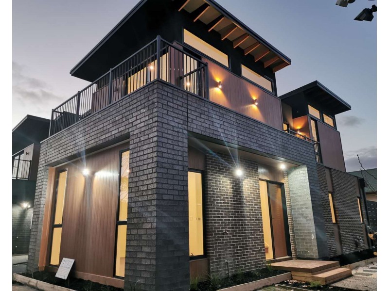 2/1 Crevelli Street, Preston VIC 3072