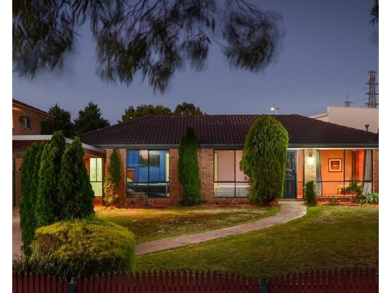137 Warana Drive, Hampton Park VIC 3976