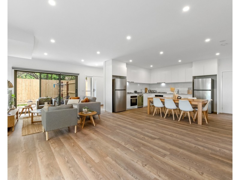 121 Clayton Road, Oakleigh East VIC 3166