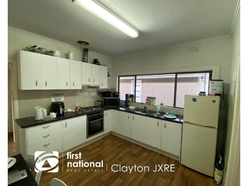 62 Koonawarra Street, Clayton VIC 3168