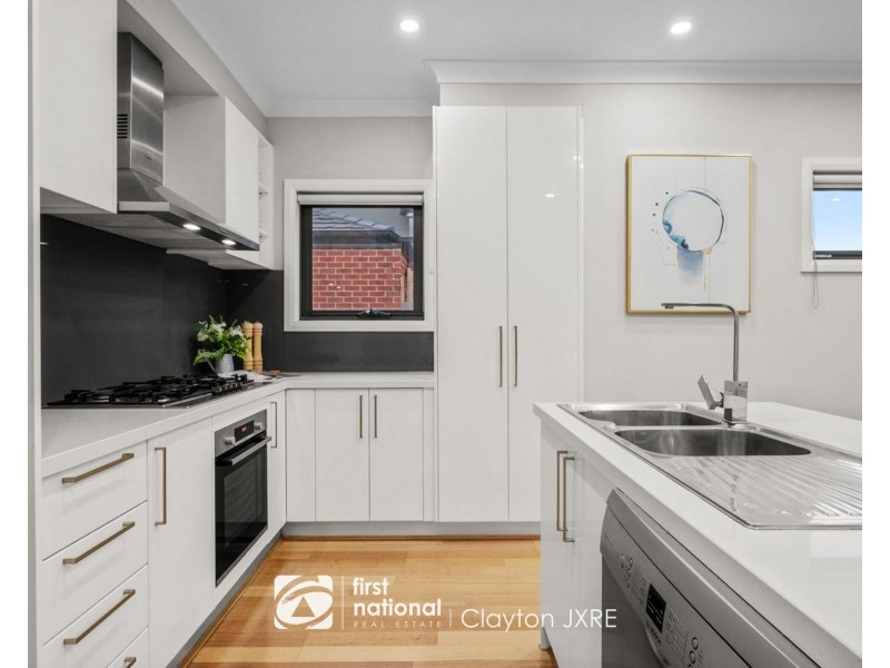 2/3 Jaguar Drive, Clayton VIC 3168