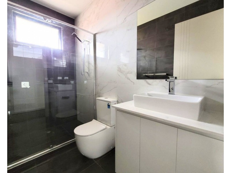 3/58 Koonawarra Street, Clayton VIC 3168