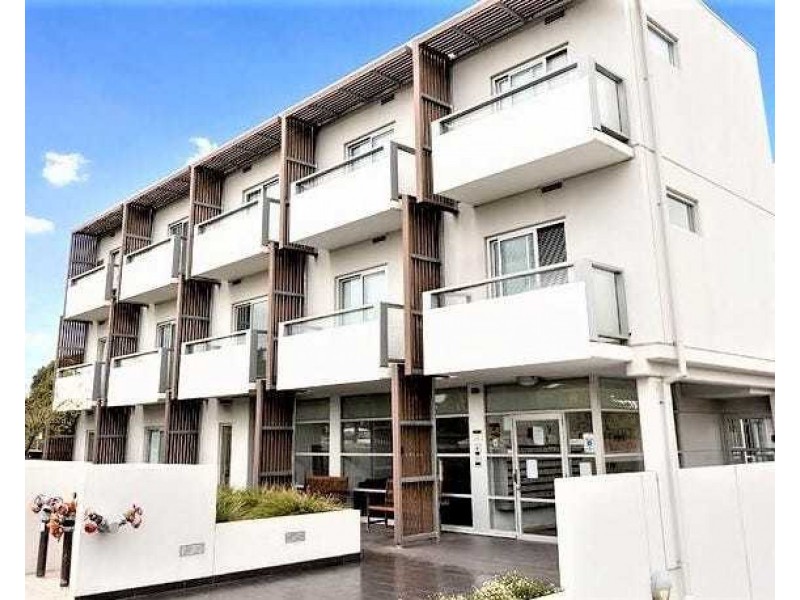 113/1728 Dandenong Road, Clayton VIC 3168