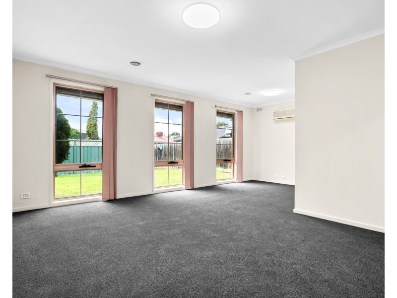 9 Barwon Court, Clayton South VIC 3169