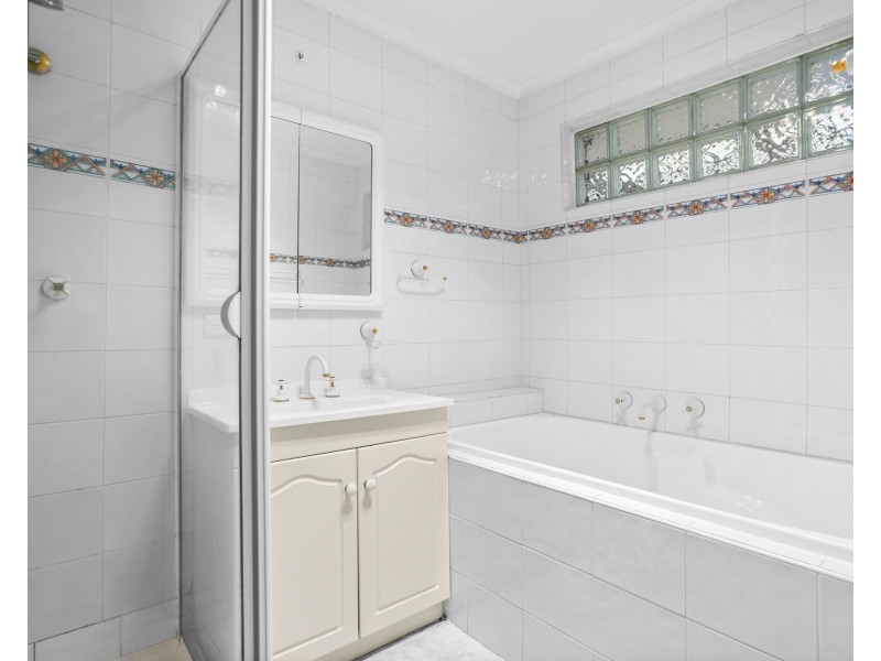 9 Barwon Court, Clayton South VIC 3169