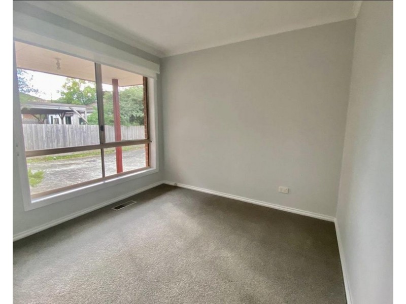 2/11 Irwin Street, Clayton VIC 3168