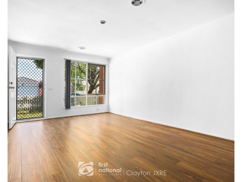 7 Crown Close, Oakleigh East VIC 3166