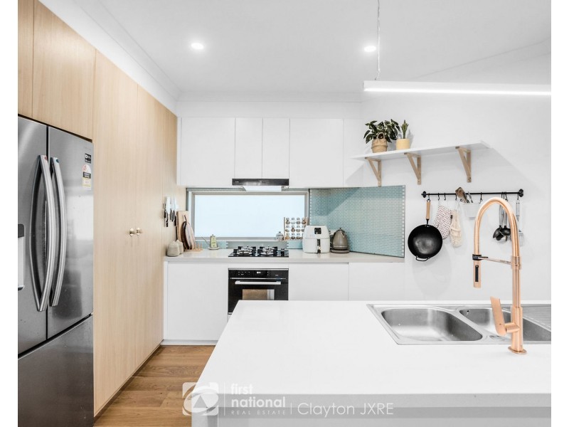 1/24 Frank Avenue, Clayton South VIC 3169