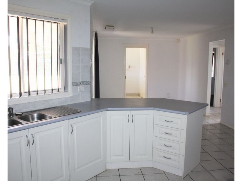 2 Melanie Blair Place, Skye VIC 3977