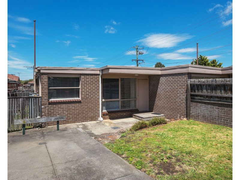 1/1764 Dandenong Road, Clayton VIC 3168