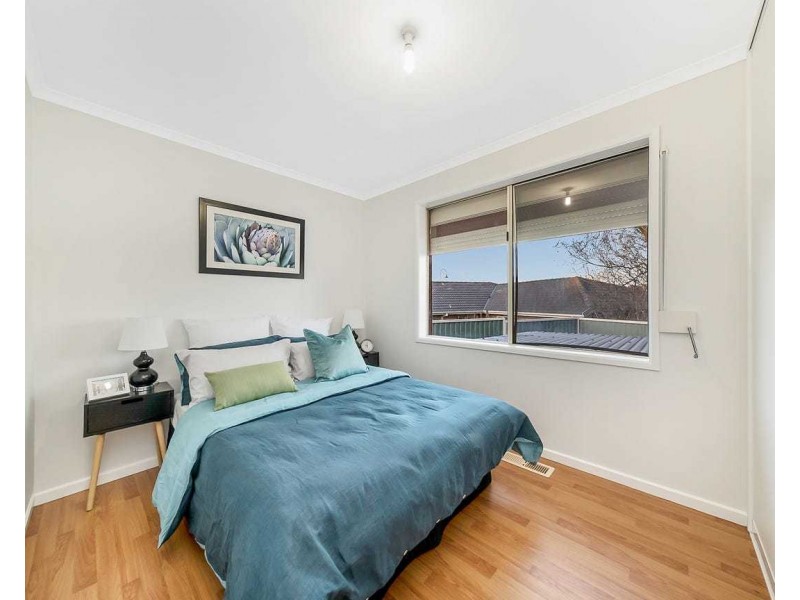 6 Bill Place, Hampton Park VIC 3976
