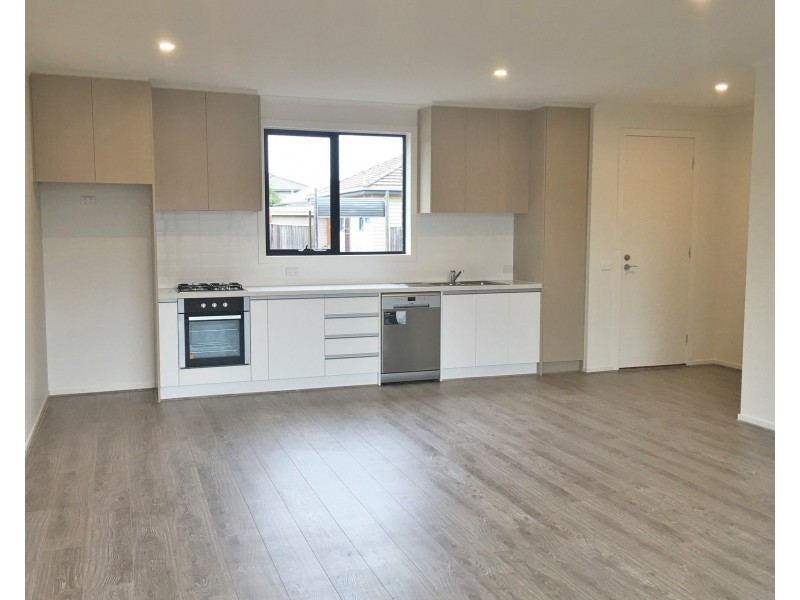 26 Laura Street, Clayton South VIC 3169