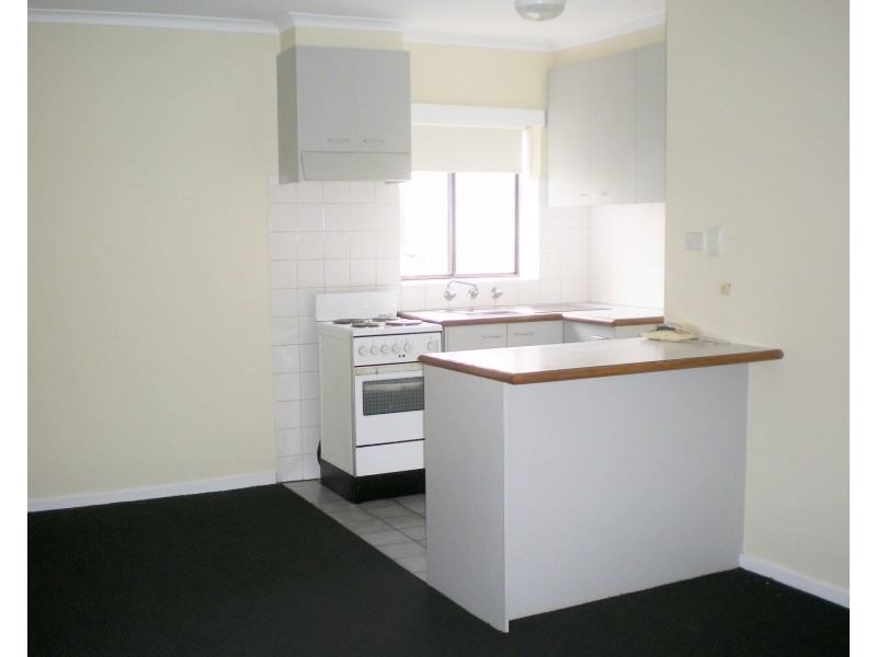 10/2B Nullawil Street, Springvale VIC 3171