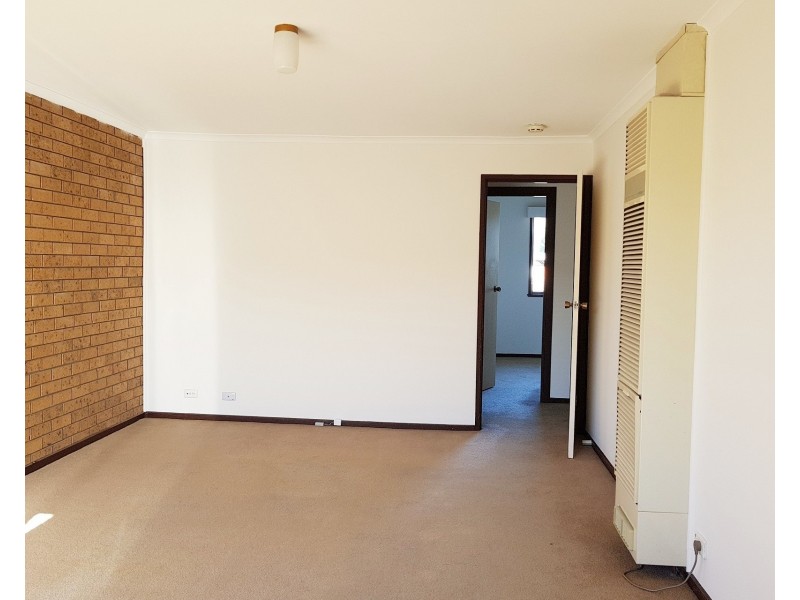 4/17 Milton Avenue, Clayton South VIC 3169