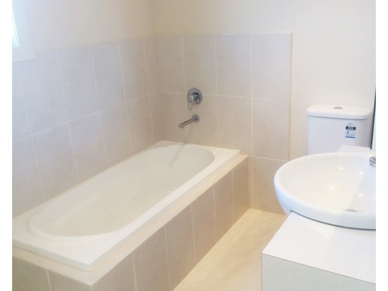 22B Flora Road, Clayton VIC 3168