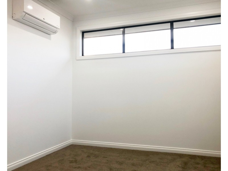 2/40 Harlington Street, Clayton VIC 3168