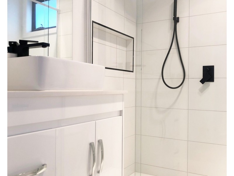 2/40 Harlington Street, Clayton VIC 3168