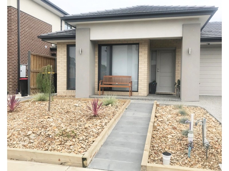 8 Appleton Avenue, Keysborough VIC 3173