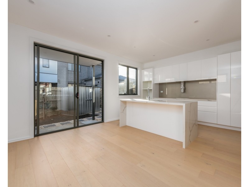 53 Koonawarra Street, Clayton VIC 3168