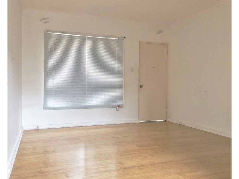 2/9 Gerald Street, Murrumbeena VIC 3163