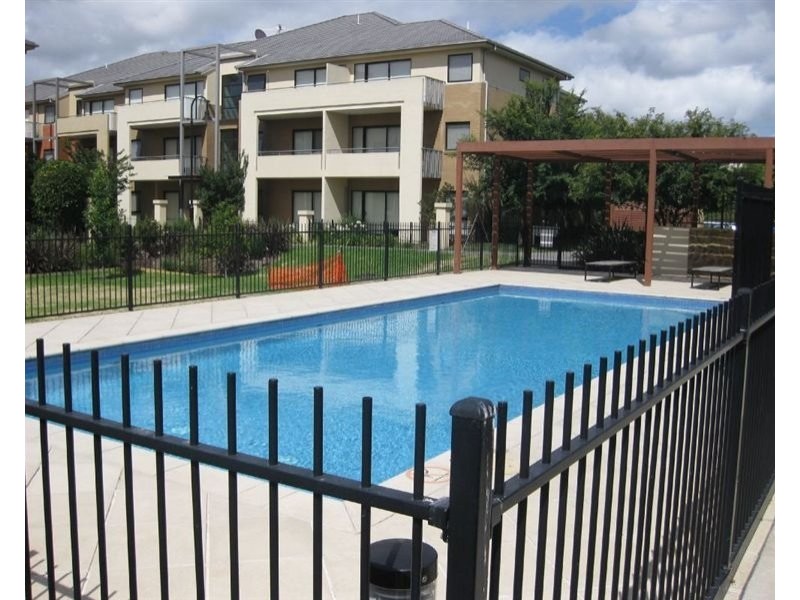30/1 Greenfield Drive, Clayton VIC 3168
