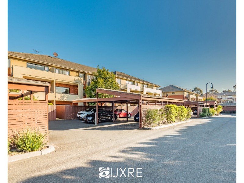 30/1 Greenfield Drive, Clayton VIC 3168