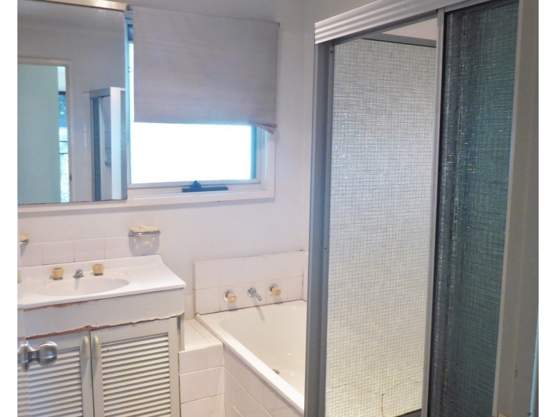 2/9 Bettina Street, Clayton VIC 3168