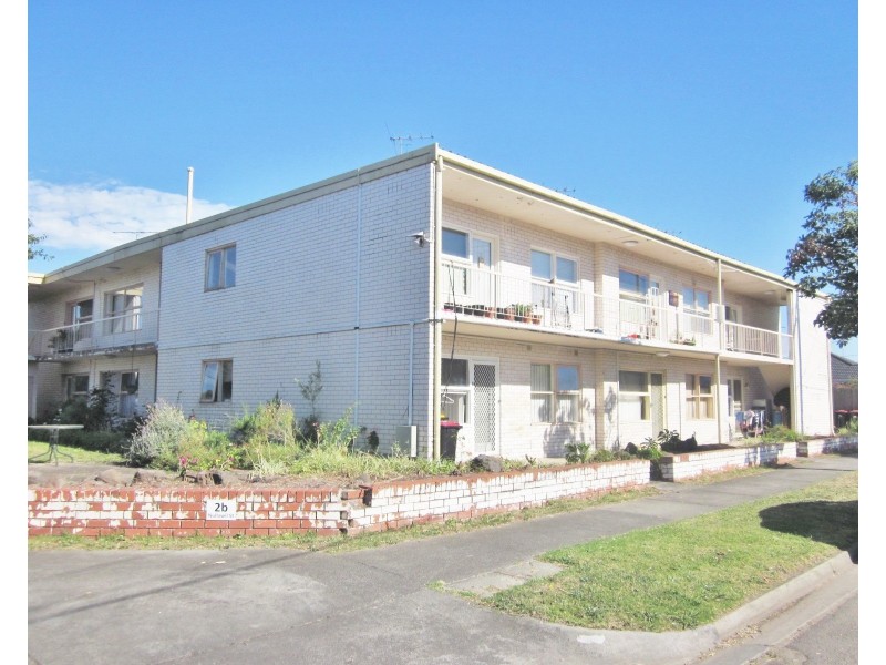 8/2B Nullawil Street, Springvale VIC 3171