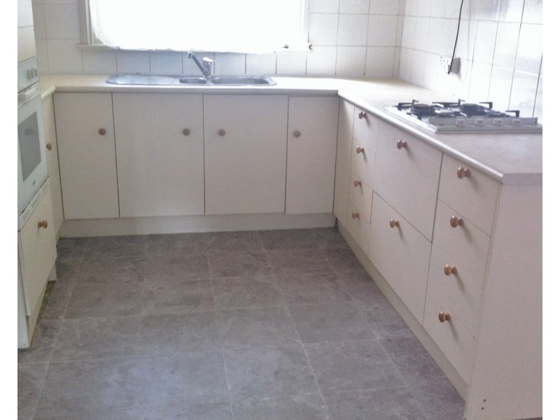 16 Koonawarra Street, Clayton VIC 3168