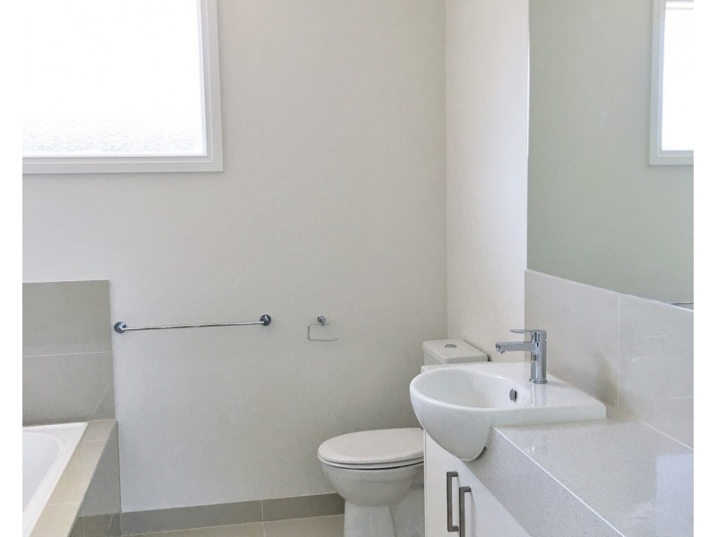 1/80 View Street, Clayton VIC 3168