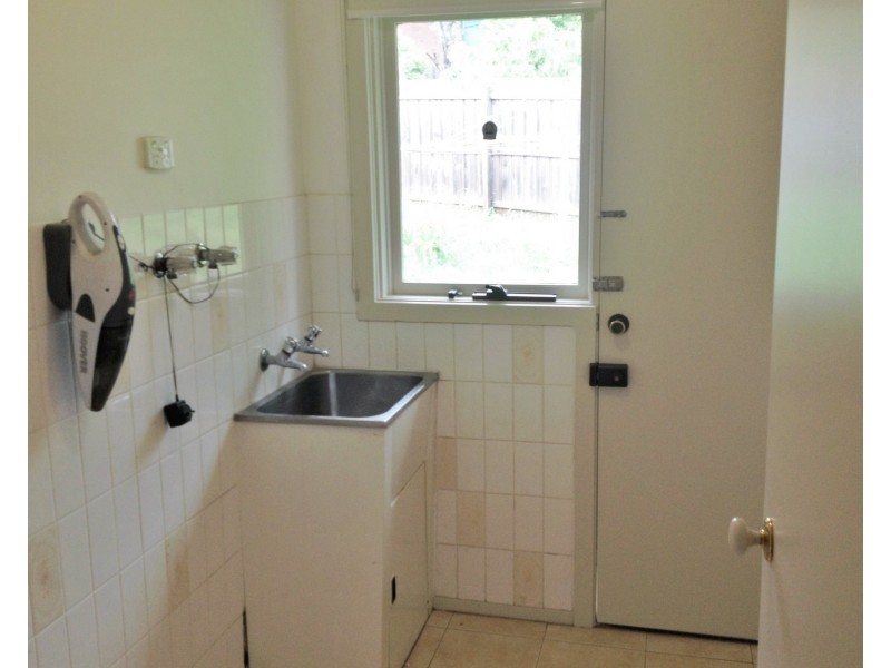 11 Miranda Close, Clayton South VIC 3169