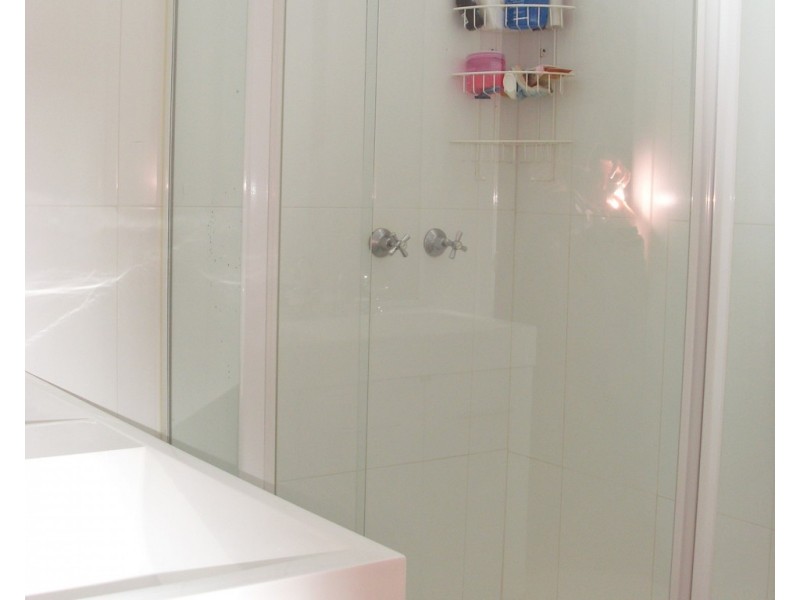 Room 1/70 Kanooka Grove, Clayton VIC 3168