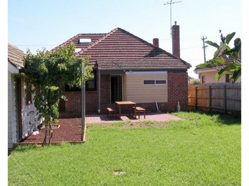 Room 1/70 Kanooka Grove, Clayton VIC 3168