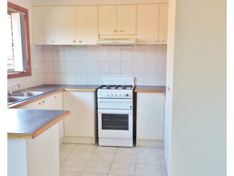 10/19 Mons Parade, Noble Park VIC 3174