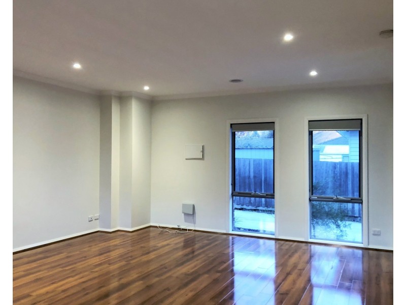 2/9 Knox Street, Noble Park VIC 3174