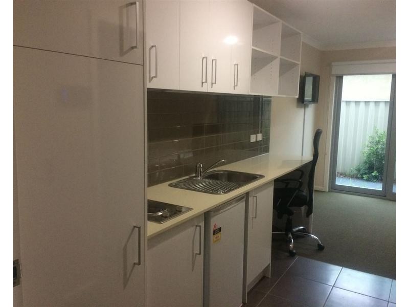 7/9 Gardiner Road, Clayton VIC 3168