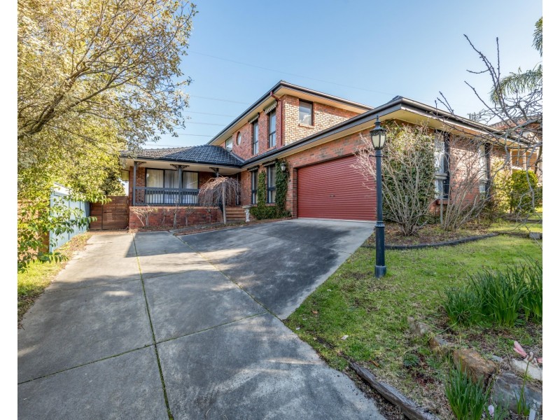 72 Holmbury Boulevard, Mulgrave VIC 3170