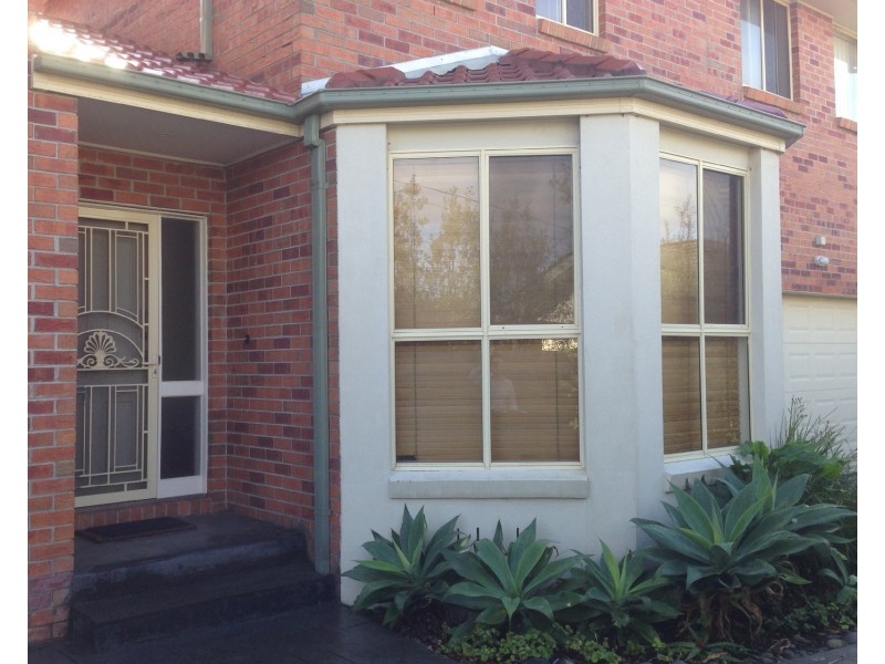 2/54 Panorama Street, Clayton VIC 3168