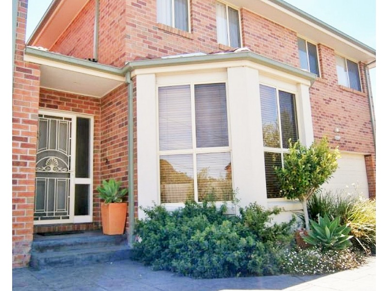 2/54 Panorama Street, Clayton VIC 3168