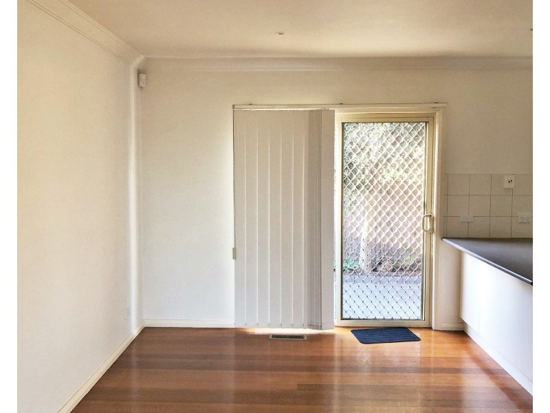 2/54 Panorama Street, Clayton VIC 3168