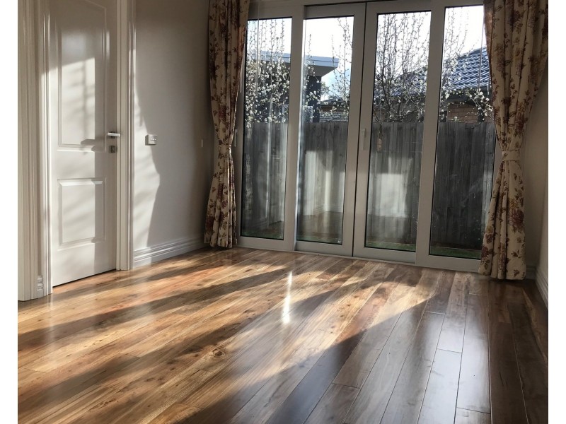 2/7 Wallace Avenue, Oakleigh South VIC 3167