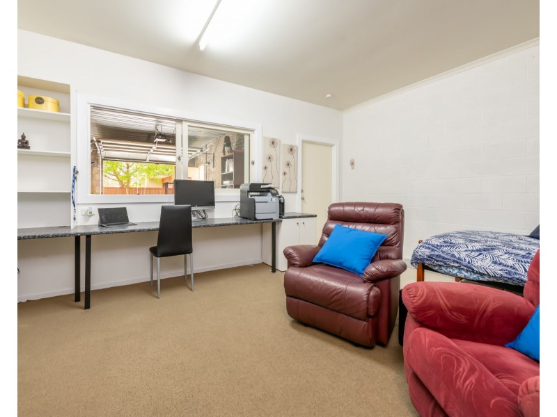 10 Shady Mews, Clayton VIC 3168