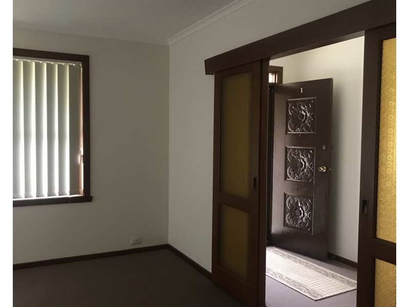 1/2 Wright Street, Clayton VIC 3168