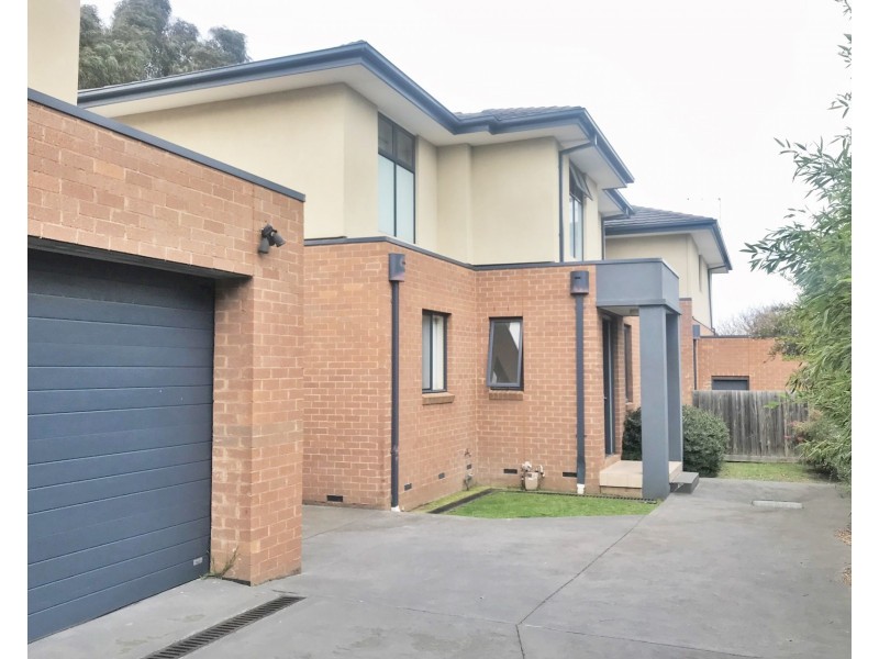 2/14 Boyd Avenue, Oakleigh East VIC 3166