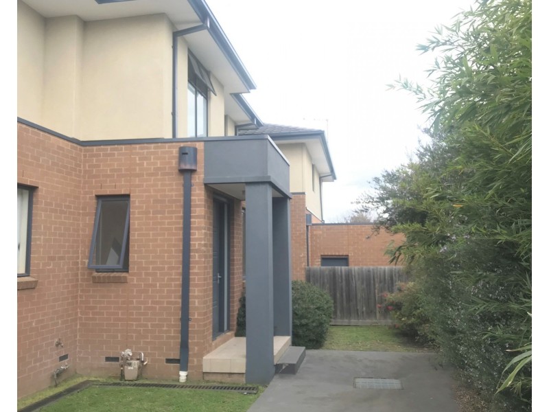 2/14 Boyd Avenue, Oakleigh East VIC 3166