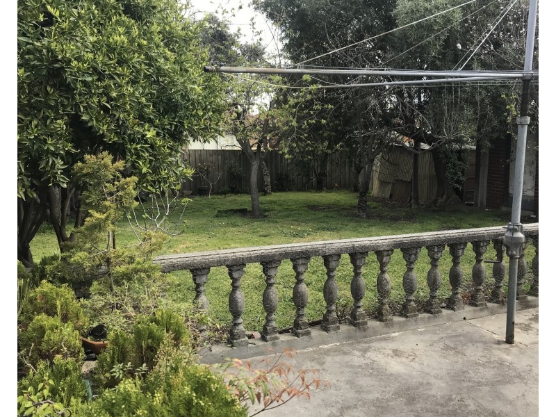 20 Glencannon Crescent, Clayton South VIC 3169